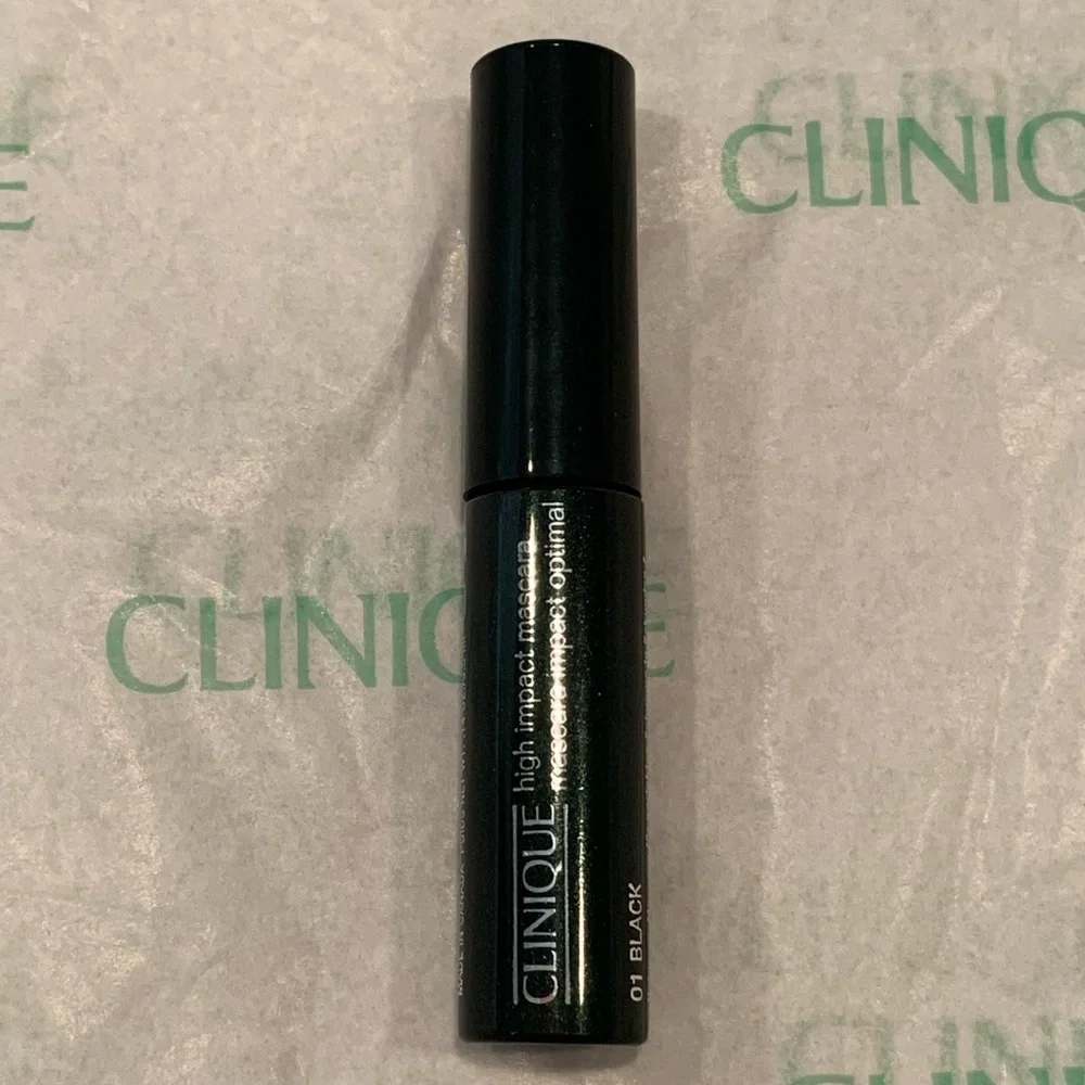 NWOT Clinique High Impact Mascara/01 Black/0.14 oz/Brand New/Lengthens/Thickens